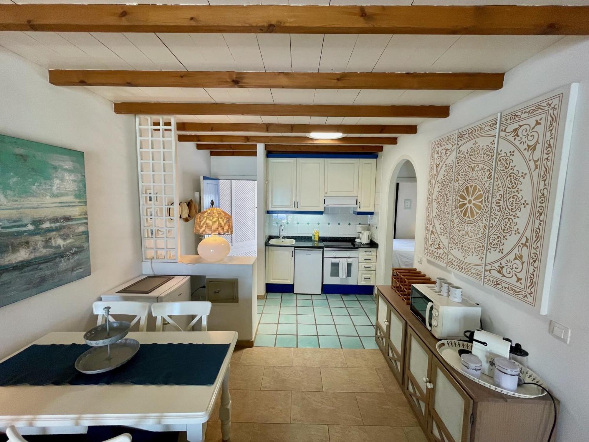 Apartment La Paloma Blanca The White Dove *